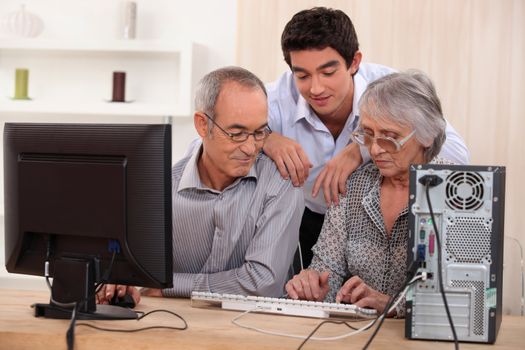 Family on computer