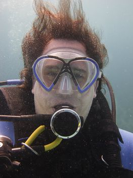 Close up portait of a scuba diver