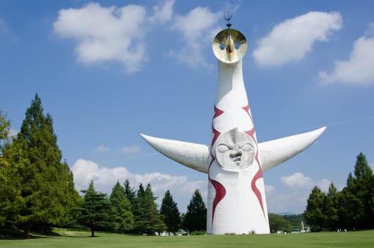 Tower of the Sun (太陽の塔 Taiyō no Tō?) at the world Expo Commemoration Park in Suita, Osaka, Japan