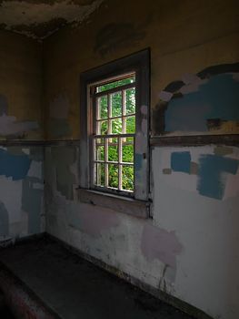 A photograph of an old abandoned building.