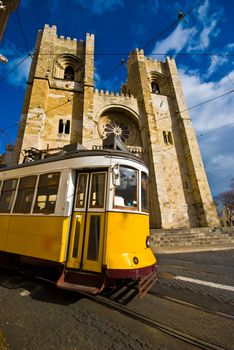 cathedral Se de Lisboa and a crossing tram