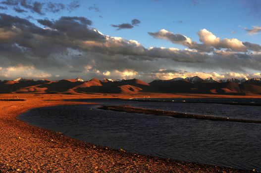 Landscape at lakeside in the highlands of Tibet