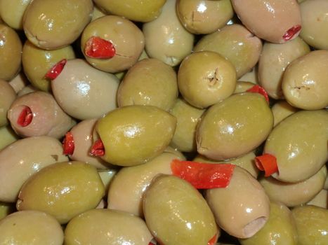 Fresh green olives stuffed with permentos