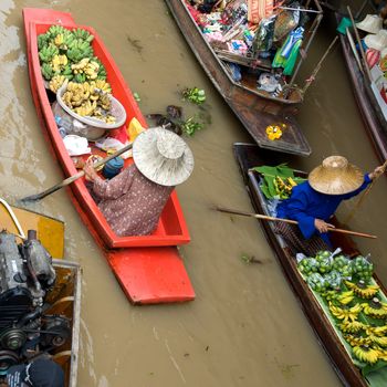 boats in Damnernsaduak floating market Thailand