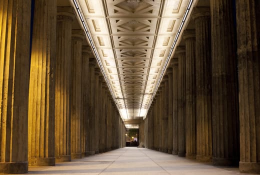 Walkways around the Old National Gallery (Alte Nationalgalerie).