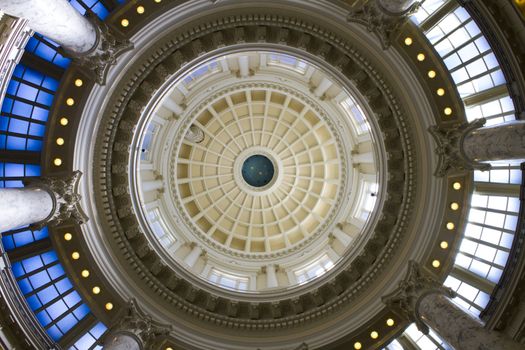 Great architecture and the dome of a cpaitol 