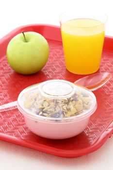 Healthy meal that grown ups and kids will love at any time or as school meal for eating well all year round.