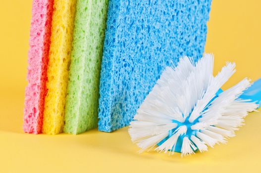 Multi color sponges and brush for cleaning