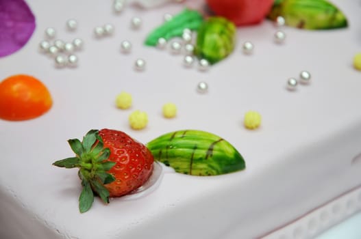 Fresh strawberry on the cream cake