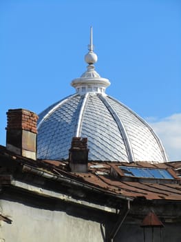 Architecture view with dome and blue sky