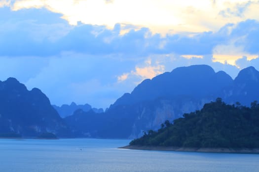 Khao-Sok, the popular national park of Thailand