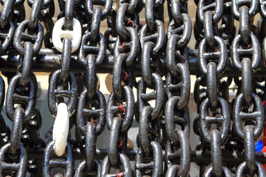 A close up of a rusty chain