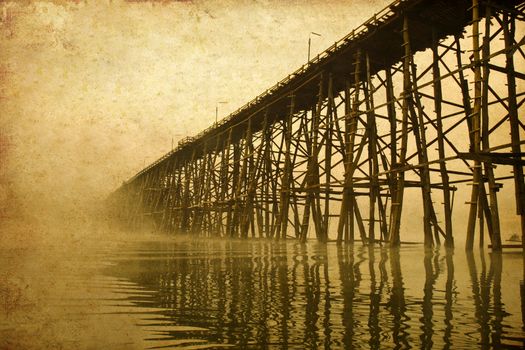 structure of longest wooden bridge in old image