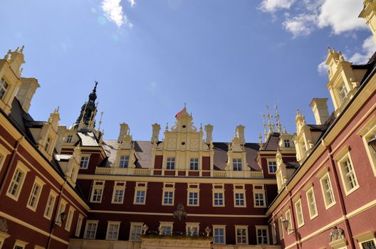 This beautiful castle surrounded by gardens in the English style of the 19th century was inspired by Prince Hermann Pueckler-Muskau. Muskauer Park is part of UNESCO World Heritage Site. It is located on both sides of the Neisse River which is the Polish and German border.