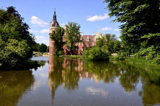 This beautiful castle surrounded by gardens in the English style of the 19th century was inspired by Prince Hermann Pueckler-Muskau. Muskauer Park is part of UNESCO World Heritage Site. It is located on both sides of the Neisse River which is the Polish and German border.