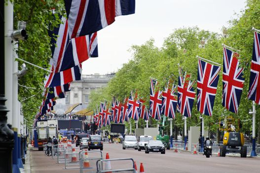 LONDON, UK, Friday 1 June 1, 2012. Preparation and decoration of the Mall and Buckingham Palace for the Queen's Diamond Jubilee main celebrations which will be held during the Central Weekend from June 2 to June 5, 2012.