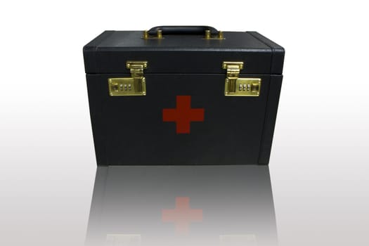 Pocket first aid kit, emergency medicine movement.