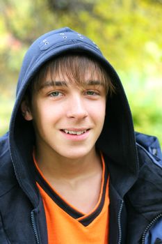 teenager portrait in the autumn park