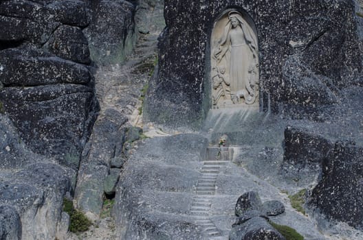 Virgin Maria, Star mountain, Portugal