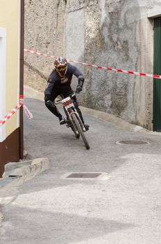PENACOVA, PORTUGAL - MAY 27: Mario Frazao during the Taca de Portugal Downhill Urbano Vodafone on may 27, 2012 in Penacova, Portugal.