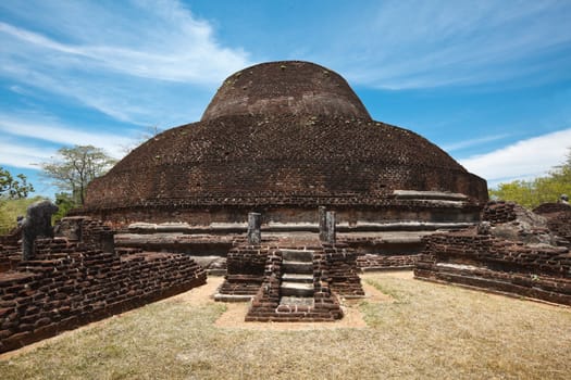 Ancient Buddhist dagoba (stupe) Pabula Vihara. Ancient city of Pollonaruwa, Sri Lanka