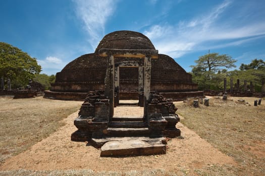 Ancient Buddhist dagoba (stupe) Pabula Vihara. Ancient city of Pollonaruwa, Sri Lanka