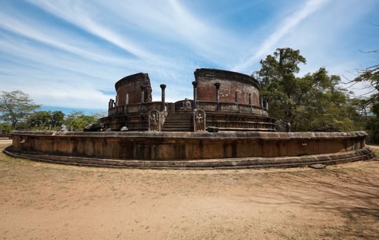 Ancient Vatadage (Buddhist stupa) in Pollonnaruwa, Sri Lanka