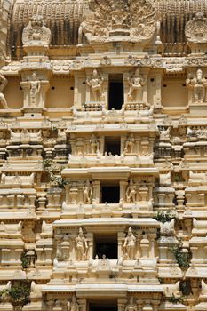 Gopuram (tower) of ancient Hindu temple Ekambareswarar. Kanchipuram, Tamil Nadu, India