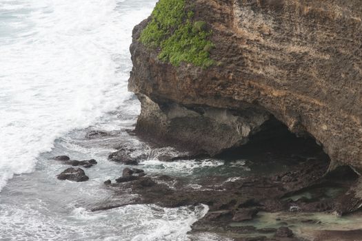 Beautiful wave view at Uluwatu, Bali