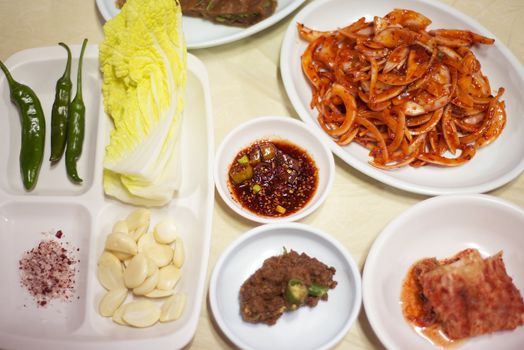 traditional Korean side dishes in seoul restaurant
