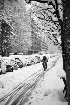 Cycling in the snow