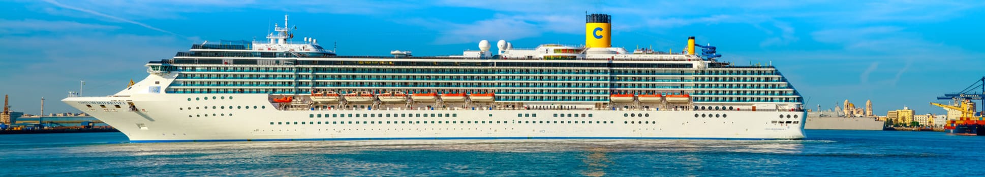 CADIZ, SPAIN - JUN 04: Grand-class cruise ship  Costa Mediterranea at the harbor of Cadiz on Jun 04, 2012 in Cadiz, Spain