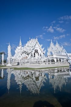 wat rong khun in thailand