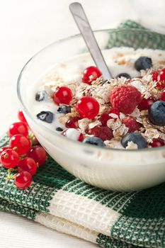 yoghurt with cereal and wild berries
