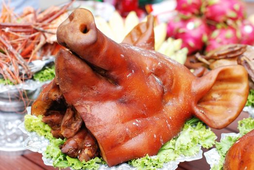 Boiled pigs head for Praying to the Chinese Heavenly God