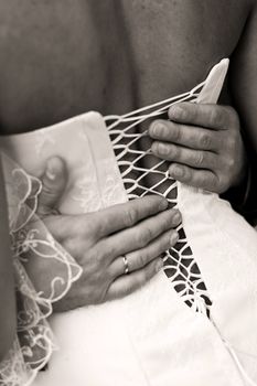 groom holding bride