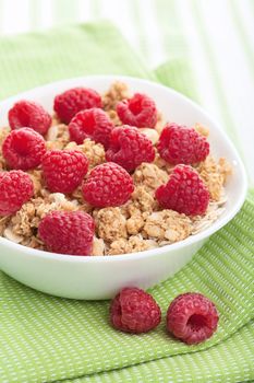 cereal with fresh raspberry 