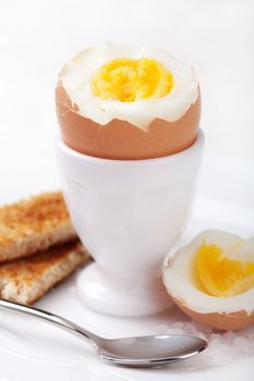 boiled egg in eggcup 