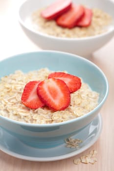 cereal with fresh strawberry 