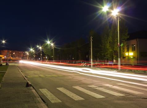 Traffic in the city by night