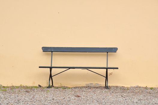Empty bench with bird.