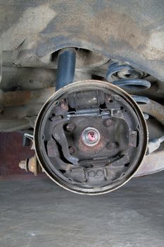 Old brake pads and cylinder brake drum