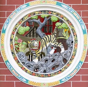 Circular Design Chinese Temple Wall Carving of Tiger