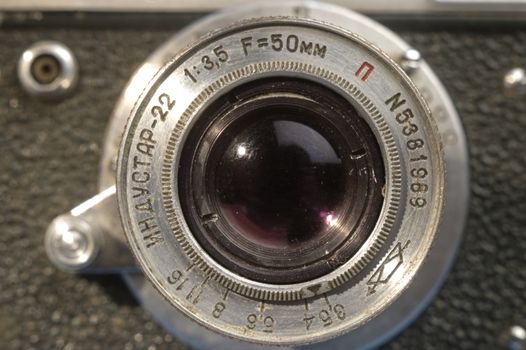 Photoprocessing 35-mm of the old photographic chamber.