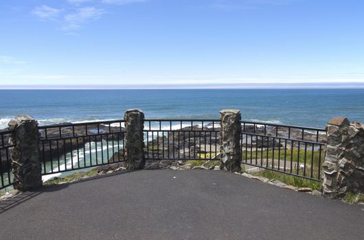 Cape Perpetua lookout platform over the lava rocks, Oregon coast.