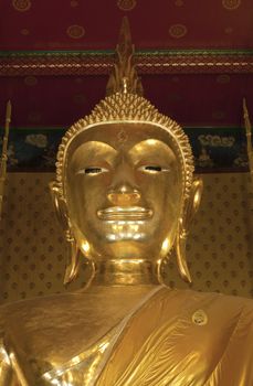 Buddha statue, Looking at the temple in Thailand.