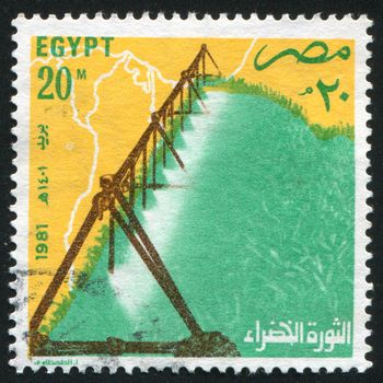 EGYPT - CIRCA 1981: stamp printed by Egypt, shows Map, obstacle, circa 1981
