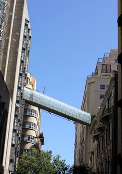 Bridge between buildings in cape town
