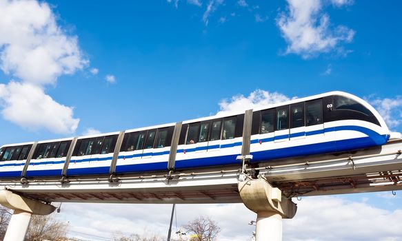 Mono rail train passing at high speed