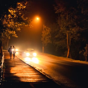 Traffic in the city by night